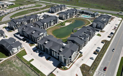 View @ Manor Crossing Apartments Manor TX